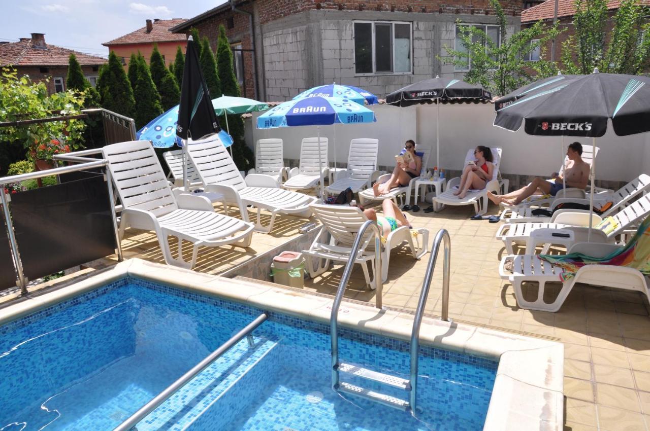 Family Hotel Dalia Βέλινγκραντ Εξωτερικό φωτογραφία