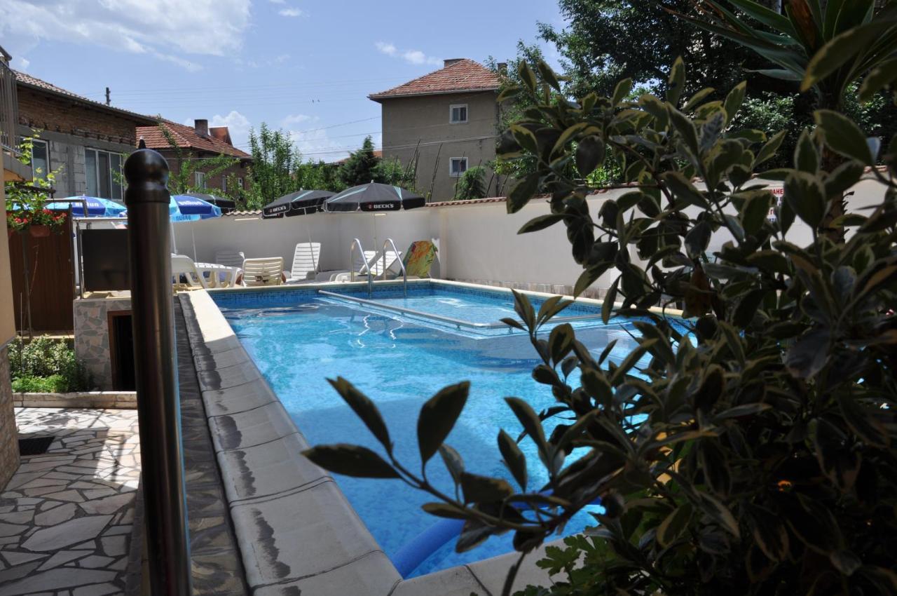 Family Hotel Dalia Βέλινγκραντ Εξωτερικό φωτογραφία