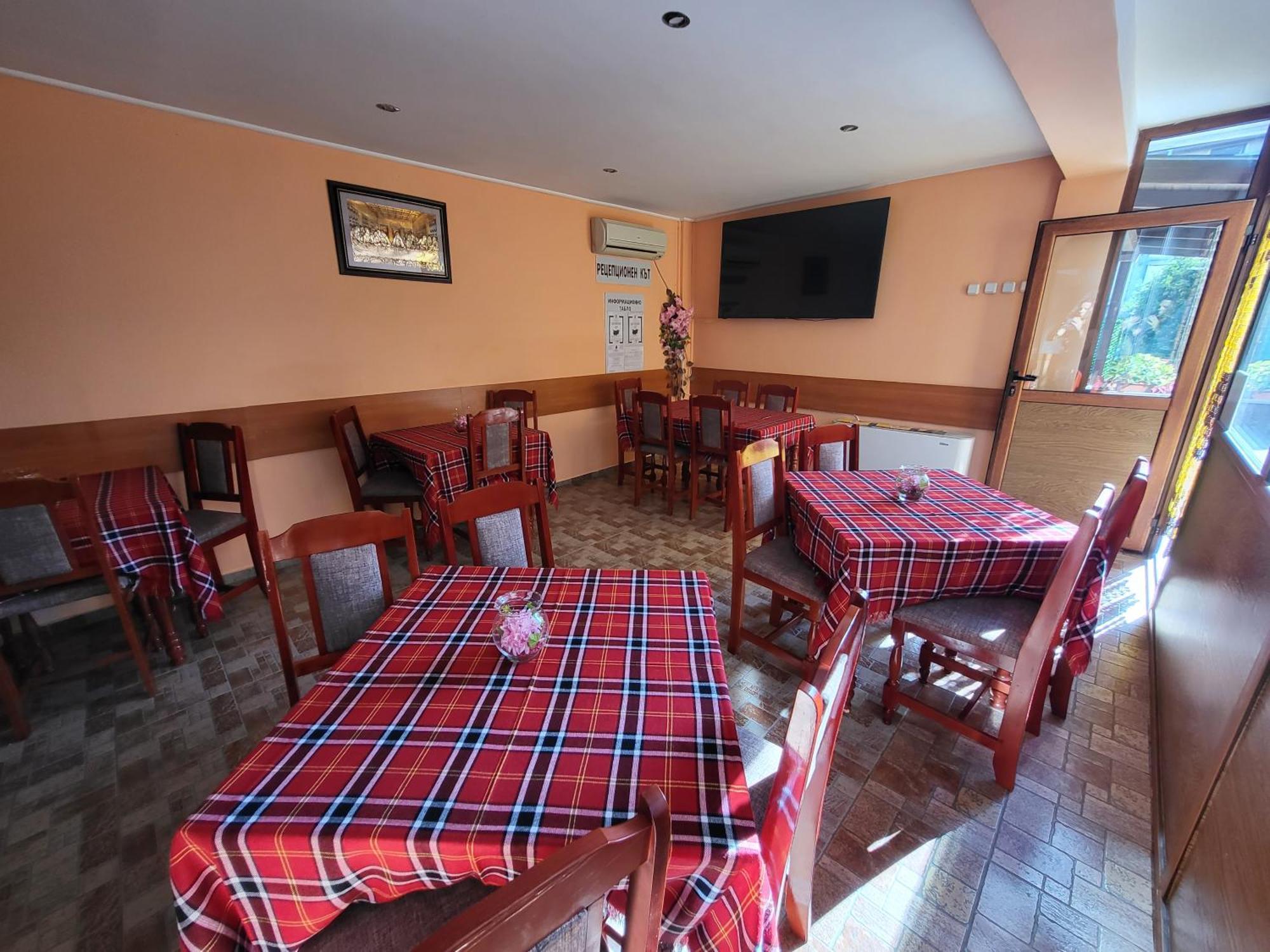 Family Hotel Dalia Βέλινγκραντ Εξωτερικό φωτογραφία