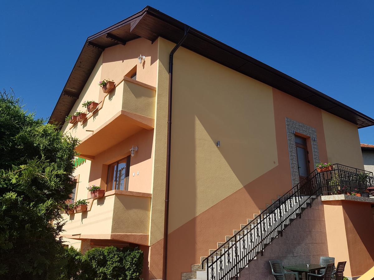 Family Hotel Dalia Βέλινγκραντ Εξωτερικό φωτογραφία