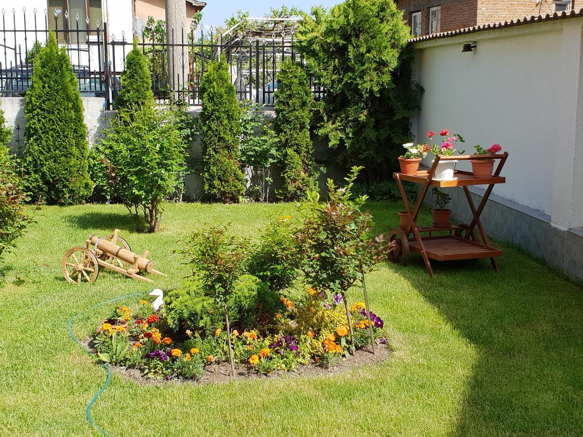 Family Hotel Dalia Βέλινγκραντ Εξωτερικό φωτογραφία